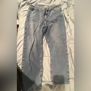 High rise mom jeans never worn